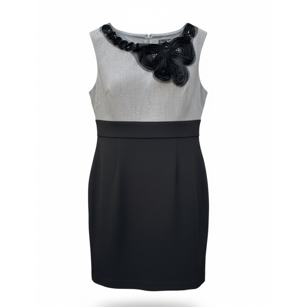 Jessica Howard Sleeveless Black/Gray Sleevless Embellished Dress, Size 12P